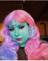 L'Aire de jeux avec Tina Clément