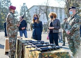 See more ideas about alexander the great, ancient greece, greek warrior. Us Gifts M4 Carbines To Macedonia Overt Defense