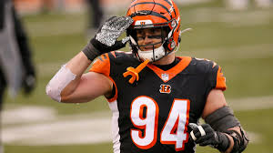 The helmet has stayed the same since then and now the team is centering their new uniform design around that classic helmet design. Here Are Two More Cincinnati Bengals Uniform Concepts Sports Illustrated Cincinnati Bengals News Analysis And More
