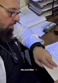 Victor Popescu: Felicitări și Istorie