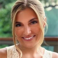 1400+ "Kellie &" profiles