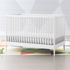 Hampshire White Wood Crib Reviews Crate And Barrel In 2020 Wood Crib White Crib Metal Crib