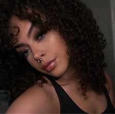 How much extra time is needed to get through the traffic circle