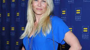 Born in livingston, new jersey, to chelsea was the star of oxygen's girls behaving badly and starred in the chelsea handler show. Chelsea Handler Keine Zeit Fur Kinder Gala De
