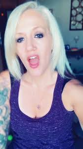 Shannon Poff's Instagram, Twitter & Facebook