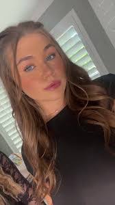 Alyssa Mertens's Instagram, Twitter & Facebook