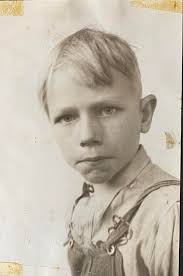 Does anyone have information about White Sulphur Springs Elementary school  or class pictures from the 1930s in White Sulphur Springs, WV?