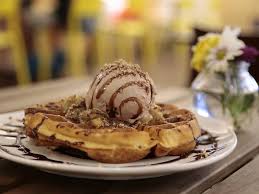 Their ice cream comes in two choices: Best Ice Cream Parlours In Kl