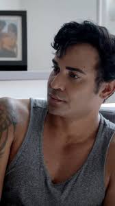 Hola para todos los amigos del grupo q preguntan quien es el papá de Lían(  Alejandro)se llama Delviz Guerrero ( no es actor ) Saludos.