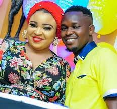 Actress Abimbola Afolayan Shows Off Her Natural Beauty With Cleveage Photos 