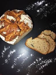 Dinkel Roggenbrot Mit Joghurt Und Bier Die Mischung Macht S Brot Backen Rezept Einfach Roggenbrot Brot Selber Backen
