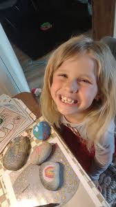 Creativity cabin in Estes Park offers ceramic painting