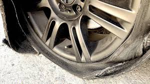 Pandangan workshop tayar kereta di shah alam section 15. Tayar Run Flat Atau Kit Repair Tayar Gohed Gostan