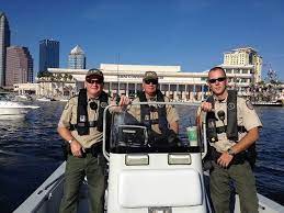 Myfwc Auf Twitter: „Learn How To Become An Fwc Law Enforcement Officer:  Https://T.co/Chyzqnvk8O #Lawenforcement Https://T.co/0E33Cz4Llm“ / Twitter