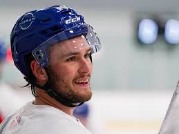 Le Rocket doit s'ajuster sans deux piliers