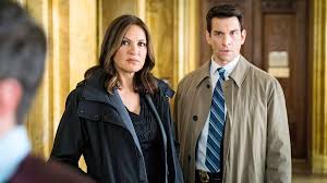 It is the first season to include raúl esparza as rafael barba.this season also contains the 300th episode of the series. Law Order Special Victims Unit Season 17 Episode 14 Rotten Tomatoes
