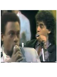 Oliver Perez Escobar Cantante