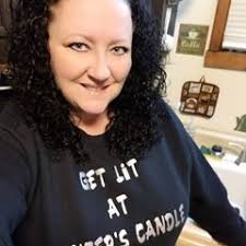 Ginger Sanford's Instagram, Twitter & Facebook