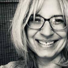 Diana Bergquist's Instagram, Twitter & Facebook