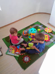 Ai un prieten cu tine? Noi Suntem Doi FraÈi In CasÄ Jocuri Si ActivitÄÅ£i Pentru Copii Mici Raluca Nicula Blog