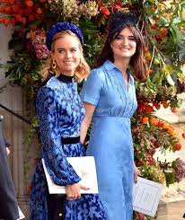 Princess eugenie and hubby exit harry and meghan's digs. Prinzessin Eugenie So Schon Sind Die Looks Der Royalen Hochzeit Brigitte De