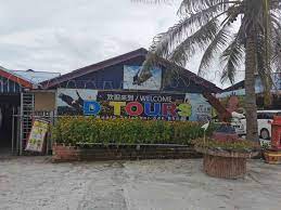 It is on the west coast of peninsular malaysia and is bordered by perak to the north, pahang to the east. D Tour Kuala Selangor Jetty Of Sky Mirror Tour Blue Tears Tour Eagle Feeding Tour Firefly Tour And Atv Experience