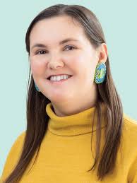 Mari Hicks's Instagram, Twitter & Facebook