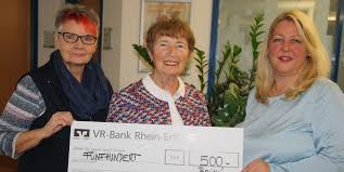 This means that this is a passive participant in the swift network. Bruhl Martinszug Mit 500 Unterstutzt Spende Der Vr Bank Rhein Erft Rheinische Anzeigenblaetter De