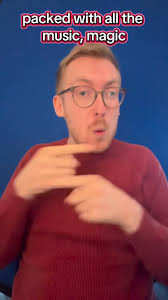 Book now for our BSL supported performance 🎭 of Beauty and the Beast at  the Hazlitt theatre-Maidstone.