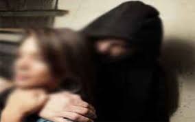 فما الحقيقة؟ محمد الوكيل 30 أغسطس 2020 10:49 Ø¥Ø­Ø¨Ø§Ø· Ù…Ø­Ø§ÙˆÙ„Ø© Ø§Ø®ØªØ·Ø§Ù ÙØªØ§Ø© Ù…Ù† Ø·Ø±Ù Ø¹Ø´ÙŠÙ‚ Ø£Ù…Ù‡Ø§ Ø£ÙƒØ§Ø¯ÙŠØ±24 Agadir24