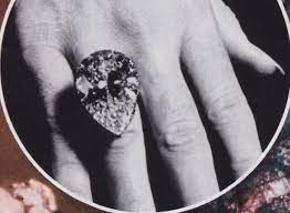The Taylor Burton Diamond Diamondland Elizabeth Taylor Diamond Elizabeth Taylor Jewelry Elizabeth Taylor