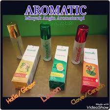 Oleskan minyak angin pada bagian perut dan punggung untuk menghangatkan tubuh agar angin segera keluar. Minyak Angin Aromatheraphy Freshcare Alor Setar 2021