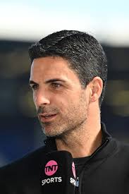 i m hoping someone will have a quiet word with xhaka before tomorrow night  , we can do without any injuries lol