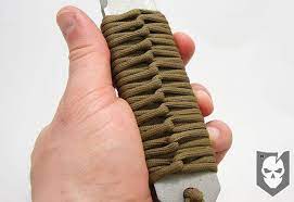 Tape the paracord to the handle. Knot Of The Week Strider Knife Paracord Wrap Its Tactical