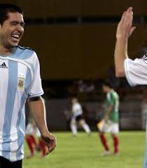 Juan roman riquelme was a major figure in south american football during the 2000s. Juan Roman Riquelme Says Messi Should Pick The Next Argentina Manager