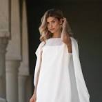 Lançar um vestido branco de cerimónia é arriscado, mas os ...