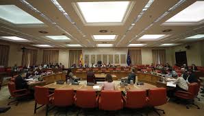 Ángel víctor torres reitera que la posibilidad de una moción de censura en la laguna aún no está sobre la mesa. Los Partidos Que Apoyaron La Mocion De Censura De Rajoy Avalan Los Decretos Economicos Del Gobierno Pero Entre Criticas