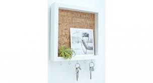 Porte Clefs Muraux 20 Idees Pour Vous Organiser Porte Clef Decor De Bureau A Domicile Porte Cle Mural