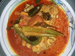 Berdasarkan satu resit yang dimuat naik seorang pengadu di laman sosial pada isnin, empat mangkuk kari kepala ikan merah yang dipesannya berjumlah rm600. Resepi Kari Kepala Ikan Merah Sedap