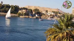 #معبد#إدفو#مصر شيد معبد إدفو لعبادة الإله حورس يعود إلى عصر البطالمة و قداحتفظ بشكله الأصلي إلى حد كبير وهو ثاني أكبر معبد في مصر. Ø¬ÙˆÙ„Ø© Ø¹Ù„Ù‰ ÙƒÙˆØ±Ù†ÙŠØ´ Ø§Ù„Ù†ÙŠÙ„ Ù…ØµØ± Ø§Ø³ÙˆØ§Ù† Ø§Ù„Ù…Ù„ØªÙ‚Ù‰ Ø§Ù„Ø§ÙØ±ÙŠÙ‚Ù‰ Youtube