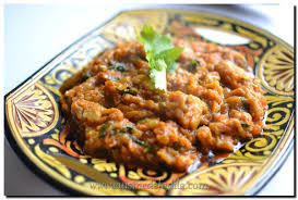 Zaalouk Ou Salade D Aubergine Grillee Marocaine Recette En Video En 2020 Salade Aubergine Recette Zaalouk Recette