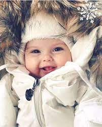 Tersedia warna biru dan pink untuk bisa anda pilih. Baby