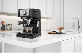 Maybe you would like to learn more about one of these? De Longhi Stilosa 15 Bar Pump Espresso Machine Black And Stainless Ec260bk Best Buy