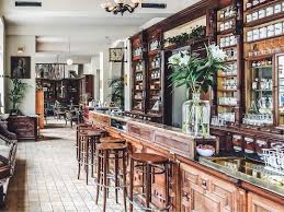 Instagram Ist Mit Fotos Von Schonen Cafes Und Kunstvoll Angerichtetem Essen Uberflutet Davon Gibt S In Berlin Auch Jede Men Coole Bars Cafes Berlin Bar Berlin