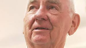 Honest and incorruptible': Queensland journalist Des Houghton reflects