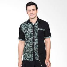 Gaya atau model batik pria terbaru dan terbaik selama 2019 sampai dengan 2020. 34 Model Baju Kemeja Batik Terbaru Muda Co Id