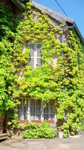 A Cottage In The Countryside Of Pommard Burgundy France Burgundy France English Garden Style French Countryside