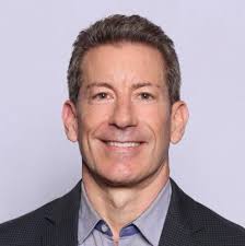 Steve Latham's Instagram, Twitter & Facebook