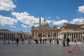 St Peter S Basilica Hours Tickets Entrance Dome Grottoes Tourist In Rome
