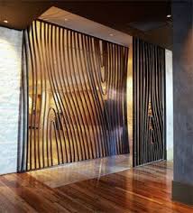 Sophisticated Timeless Wall And Ceiling Finishes Amenagement Interieur Claustra Deco Interieure